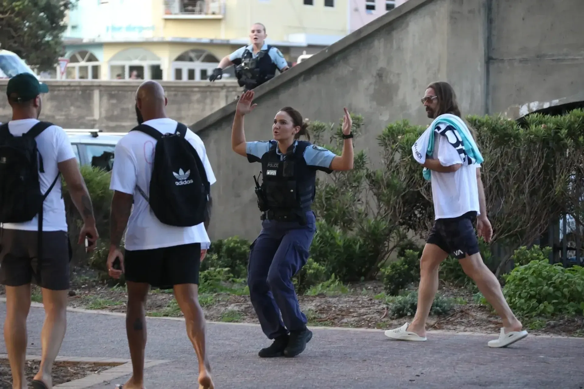 Canh sat Australia that bai trong vu tham sat o Bondi? hinh anh