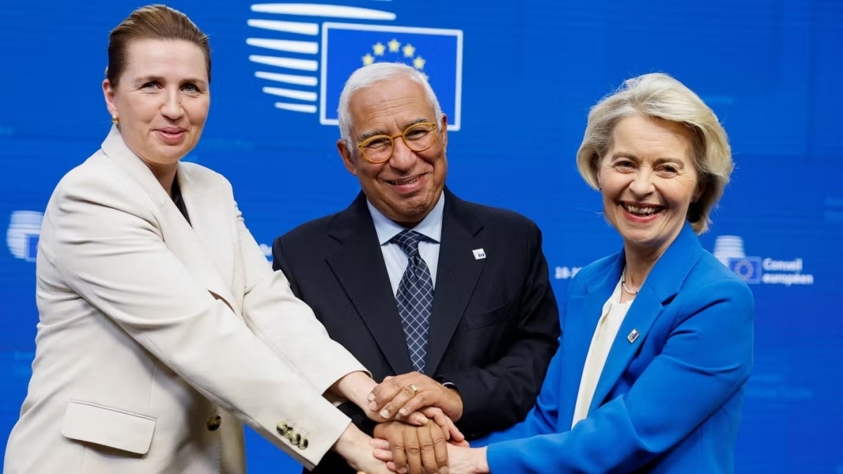 EU thong qua khoan vien tro 90 ty euro cho Ukraine hinh anh