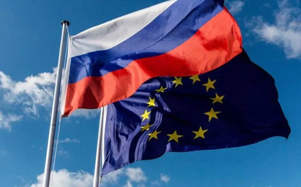 EU trung phat 41 tau thuoc 'ham doi bong toi' cua Nga hinh anh