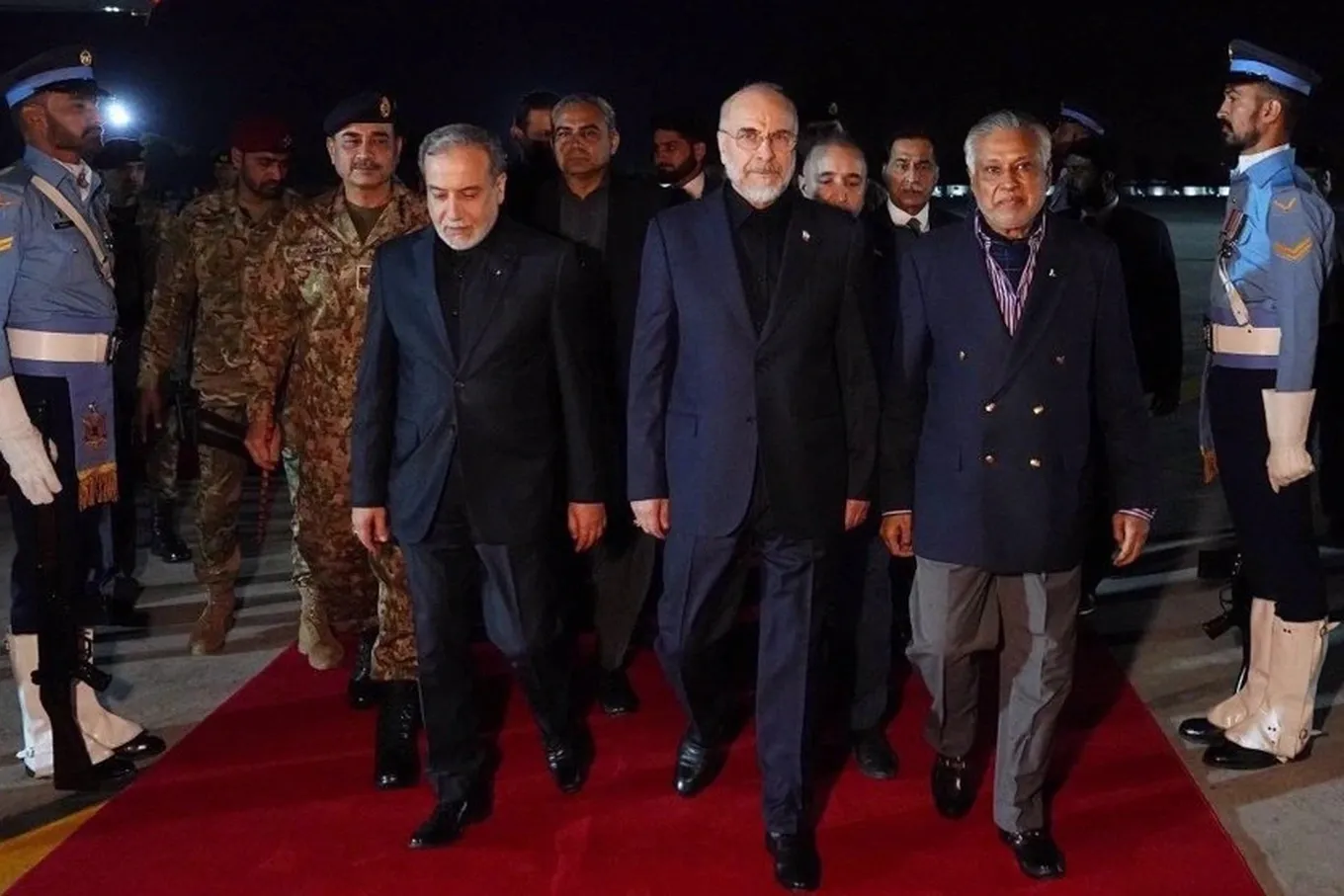 Phai doan Iran den Islamabad, ra 2 dieu kien voi My hinh anh