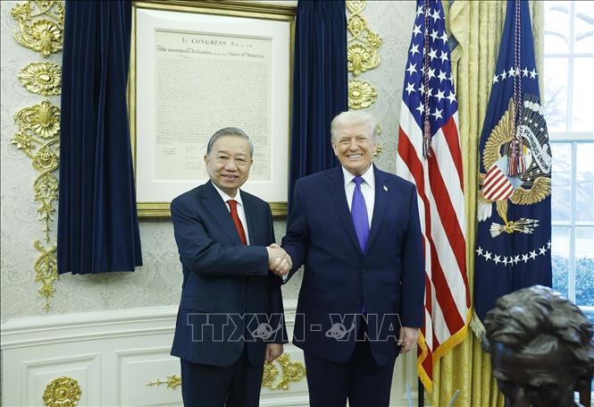 Tong Bi thu To Lam gap Tong thong My Donald Trump hinh anh