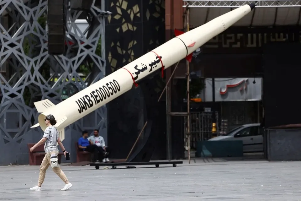 Iran doa nang muc lam giau uranium len 90% hinh anh