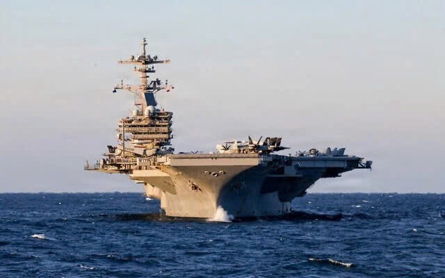 My du kien dieu tau san bay thu ba toi Trung Dong hinh anh