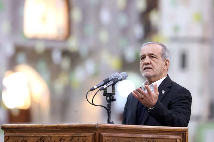 Tong thong Iran: Phai cham dut chien tranh de tap trung tai thiet hinh anh