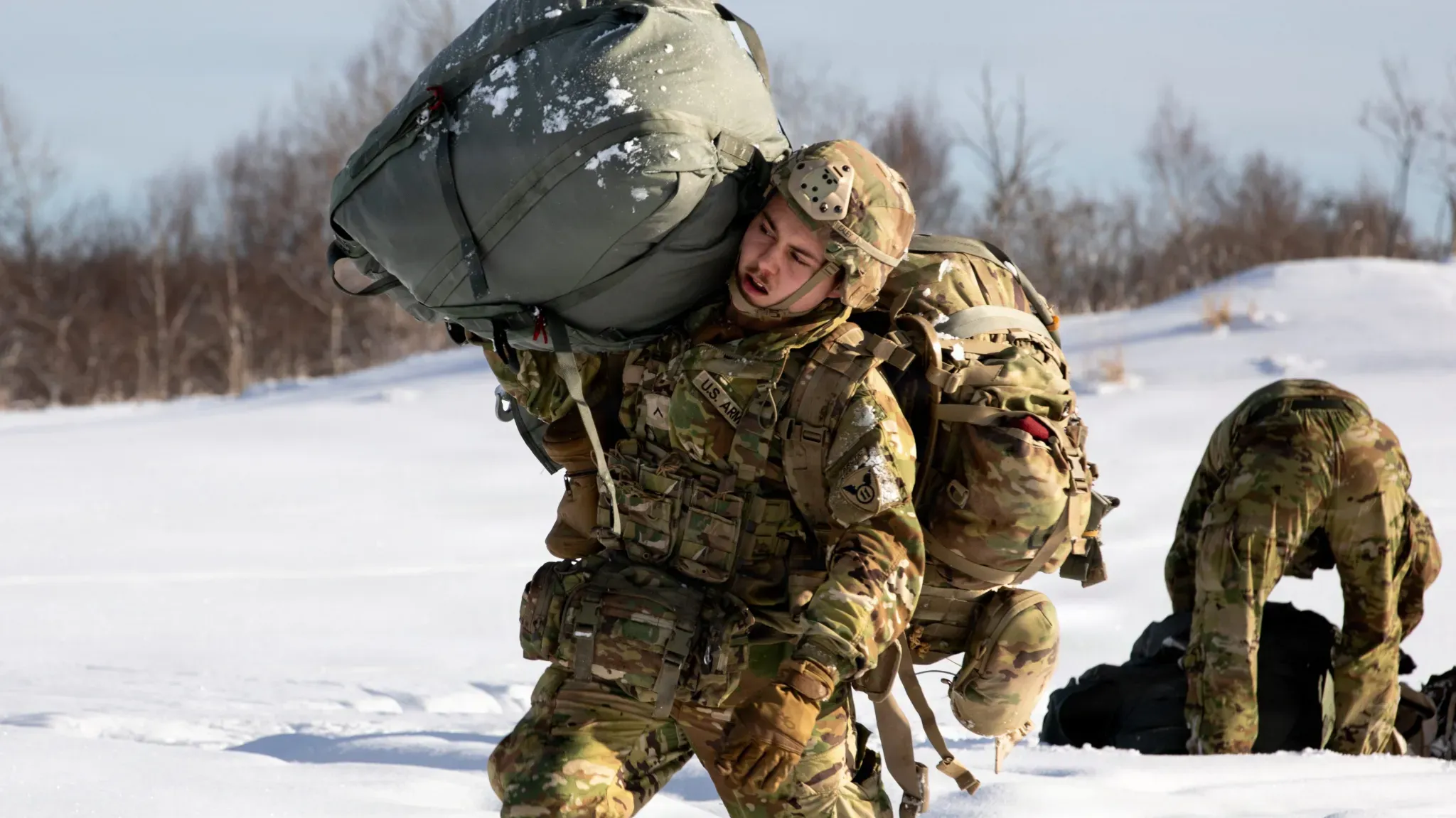 Ong Trump tinh dieu bo binh My toi Iran hinh anh