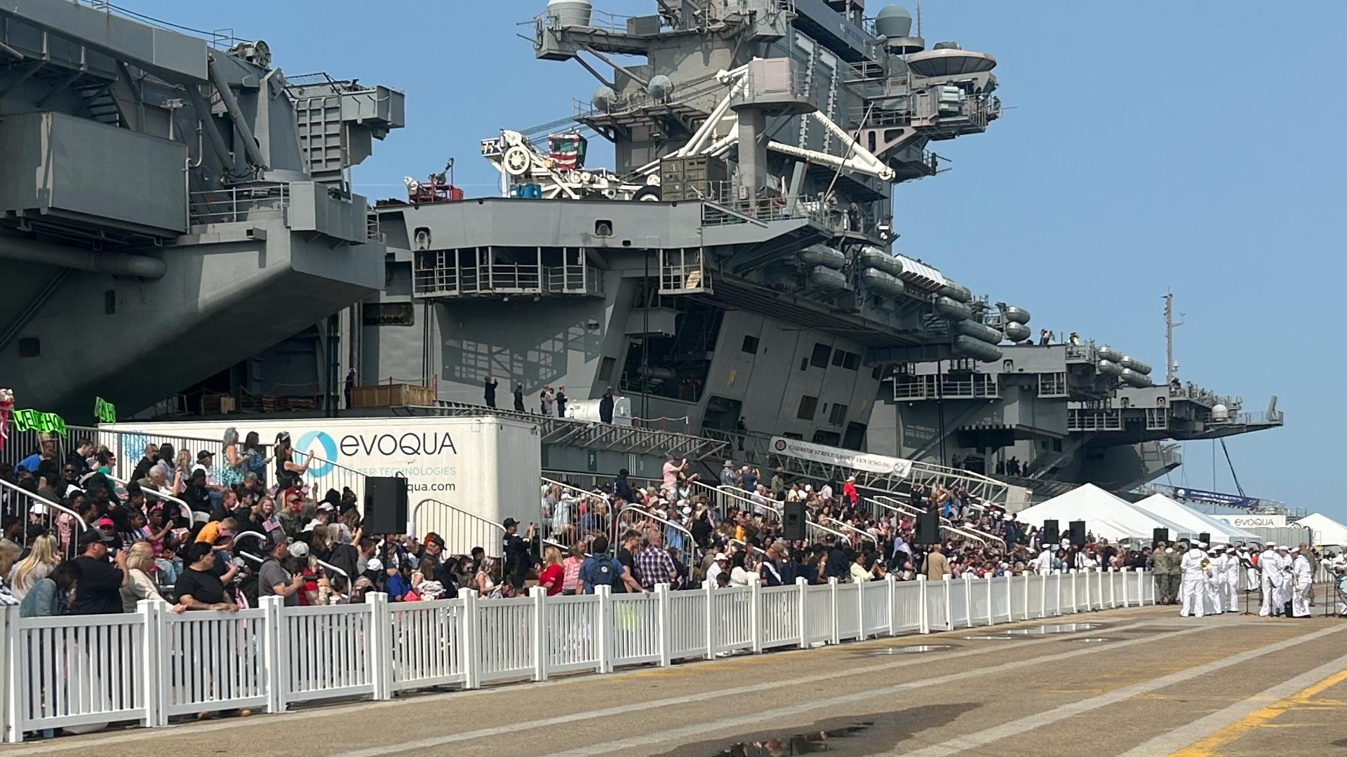 USS Gerald R. Ford, ảnh 2 USS Gerald R. Ford, anh 2