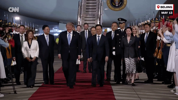Ông Trump đáp xuống một Trung Quốc hoàn toàn khác