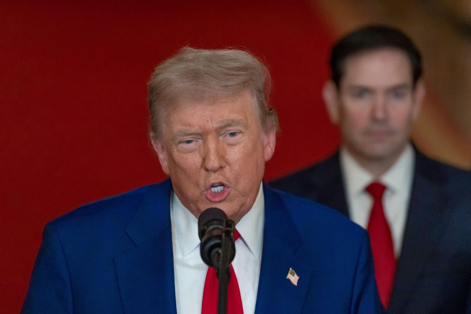 Ong Trump: My da thang tai Iran, giao tranh them 2 den 3 tuan hinh anh