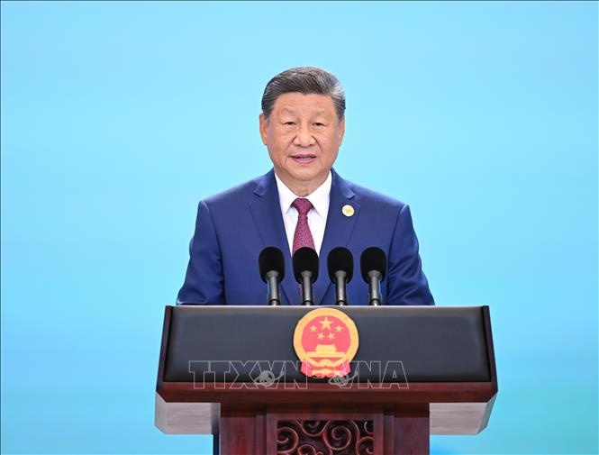 Iran ung ho de xuat 4 diem ve hoa binh Trung Dong cua Trung Quoc hinh anh