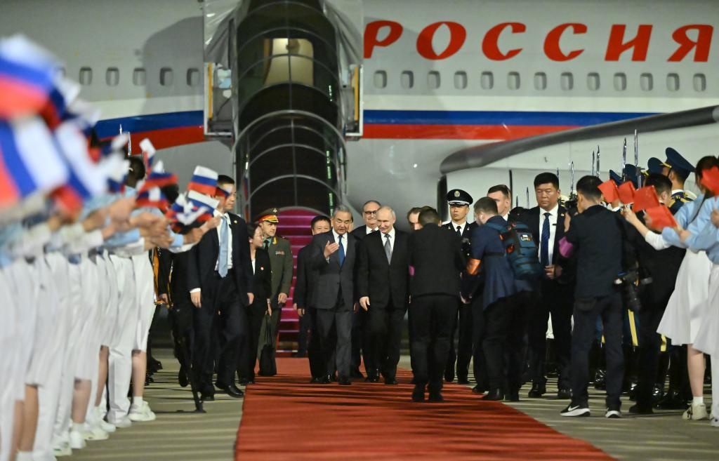 Trung Quoc trai tham do don Tong thong Nga Putin hinh anh