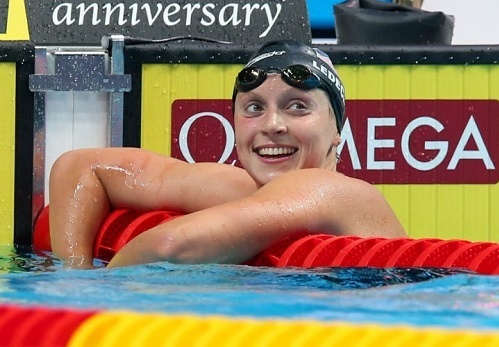 Sieu kinh ngu My doi mat khoan thue 44.000 USD khi ve nuoc hinh anh