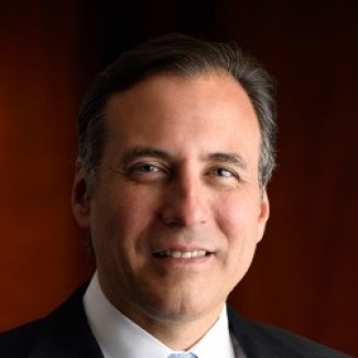 So ca nhiem Covid-19 o tre em tang cao tai My anh 2