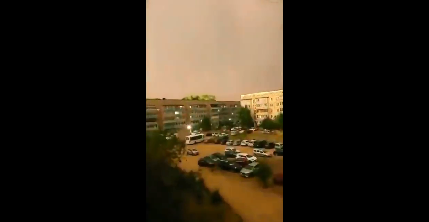 Ukraine giua cac dot tan cong tu Nga. anh 4