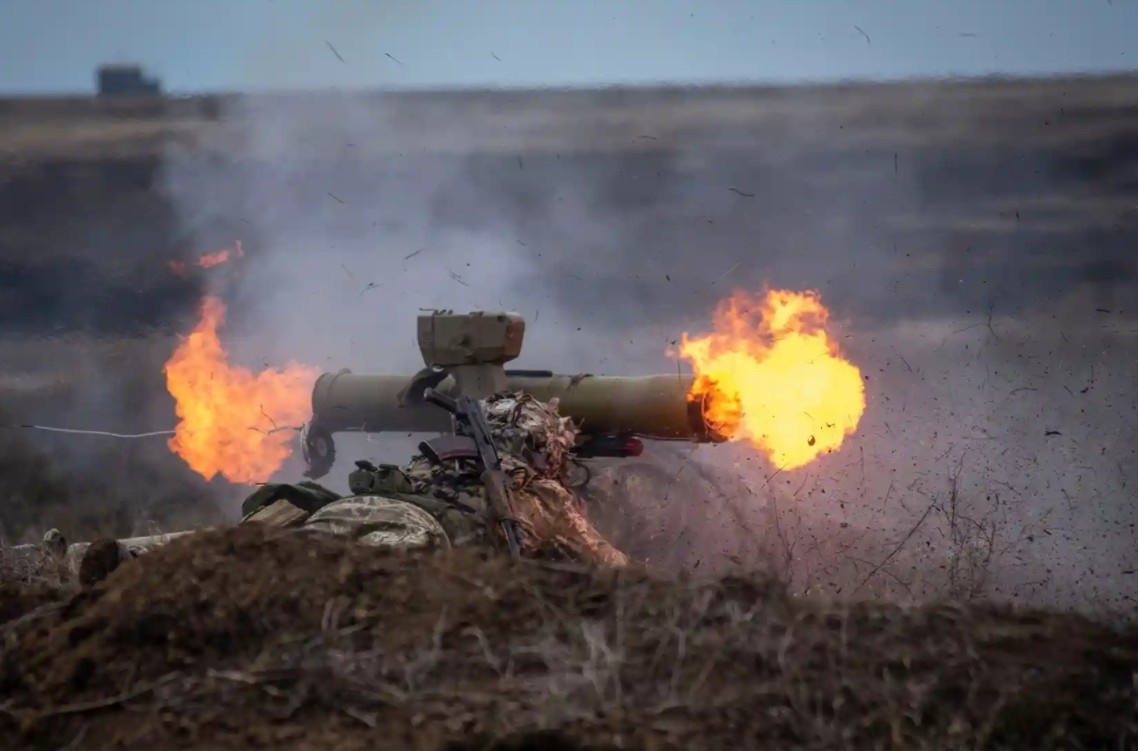 Quan Nga ap sat thu do Ukraine hinh anh