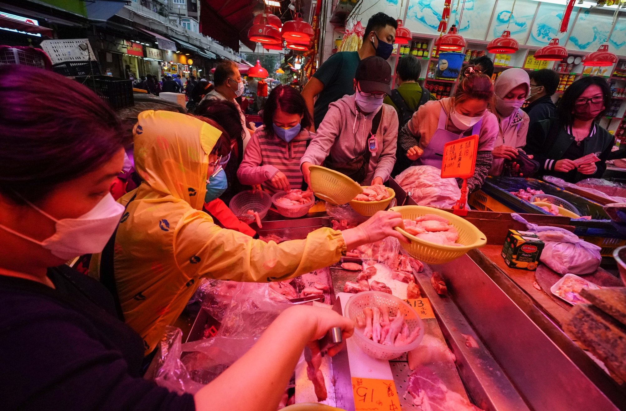 Dan Hong Kong hoang mang truoc tin phong toa. anh 6