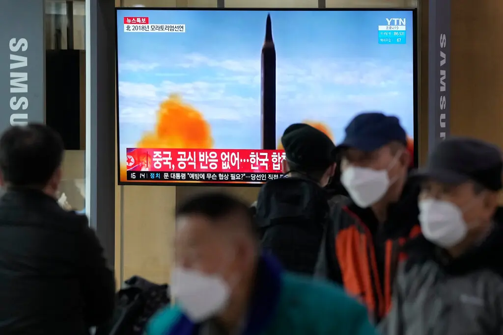 Trieu Tien tuyen bo phong thanh cong ten lua Hwasong-17. anh 1