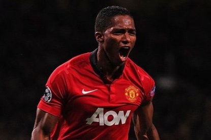 Cuu doi truong Man Utd treo giay hinh anh