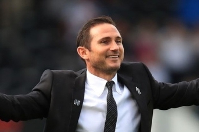 Lampard sap co ben do moi sau khi roi Chelsea hinh anh