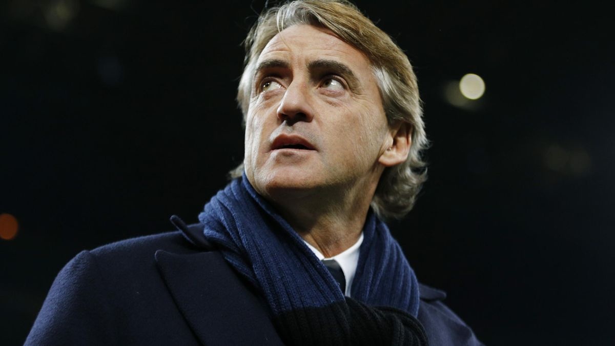 Duong dai chuoc loi cua Mancini o tuyen Italy hinh anh