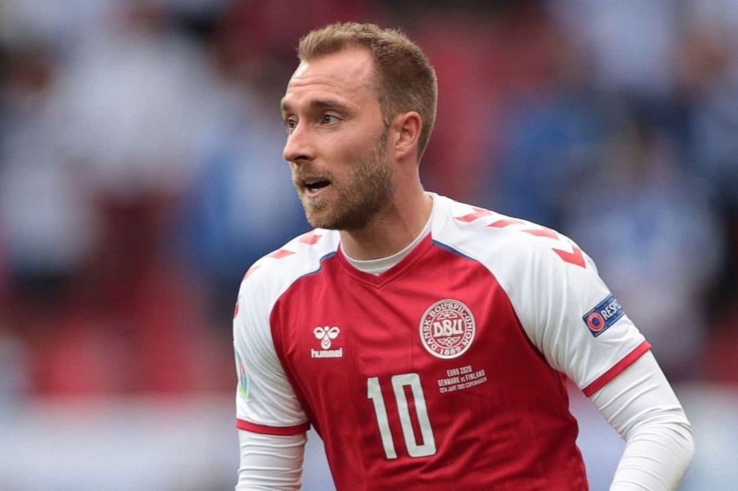 UEFA doa xu thua Dan Mach 0-3 o su co Eriksen hinh anh