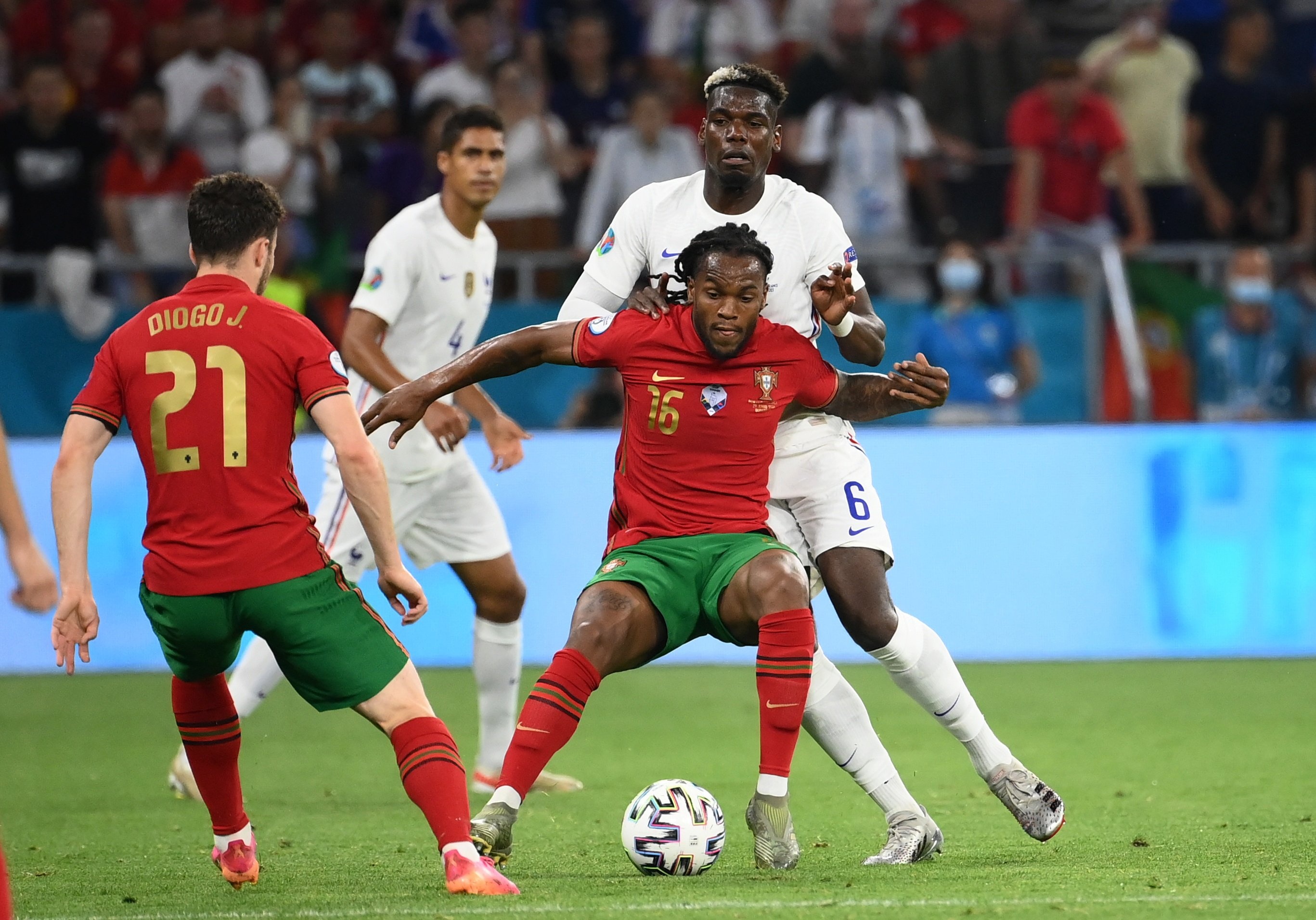 tran dau hap dan anh 8