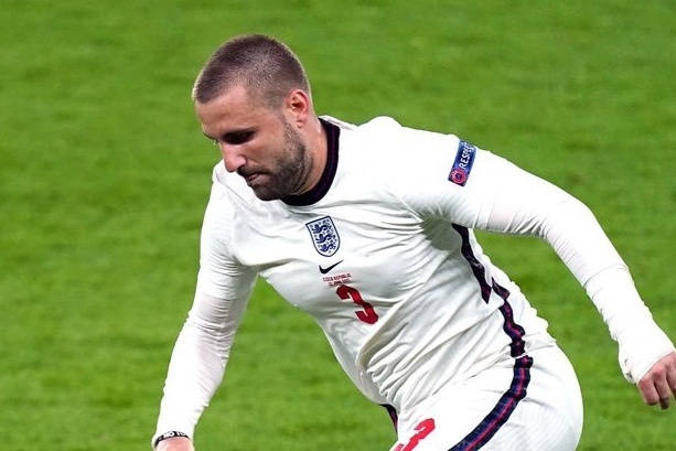 Luke Shaw dang la phien ban hay nhat hinh anh
