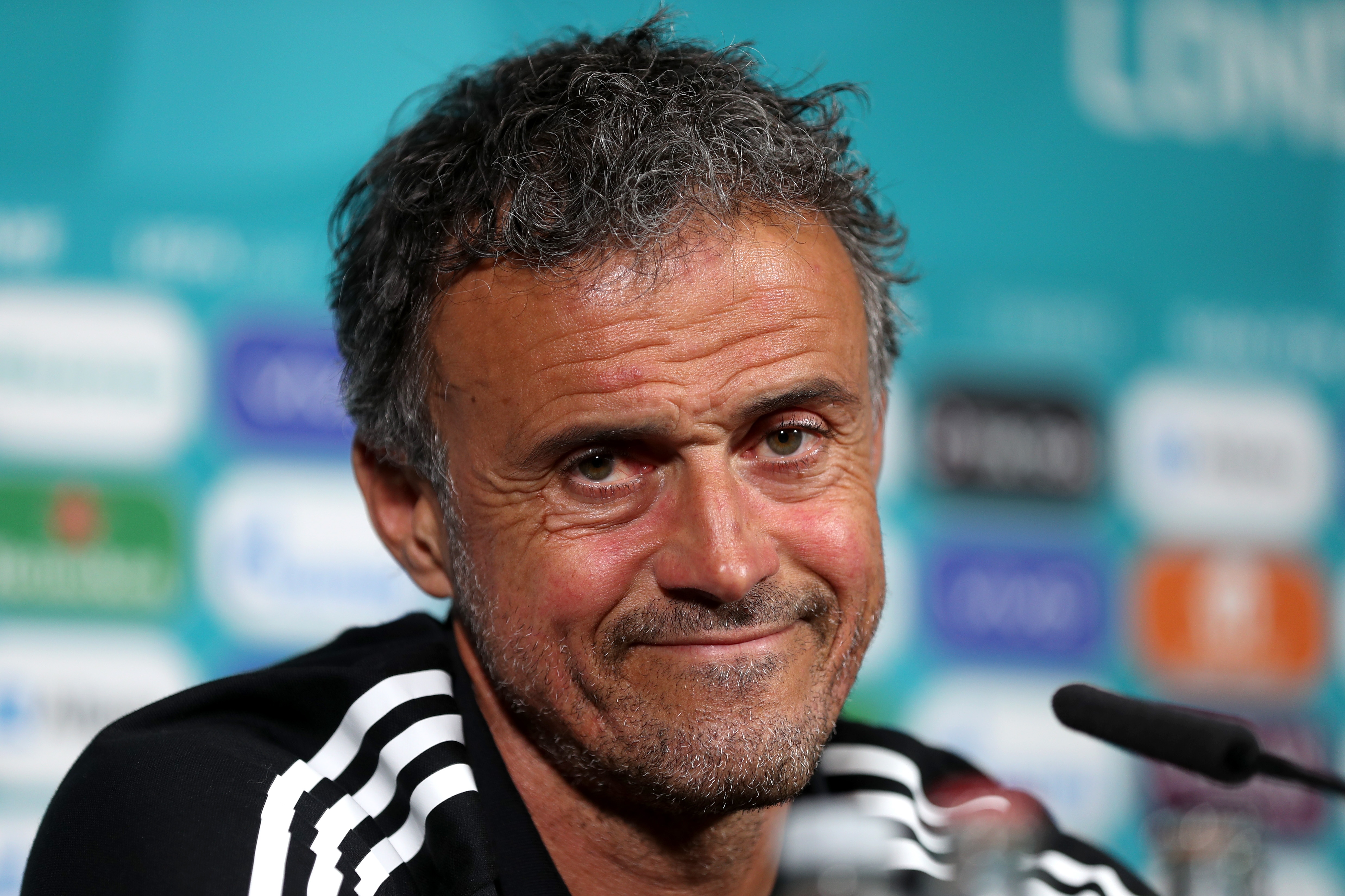 Giac mo cua Enrique khi Tay Ban Nha doi dau Italy hinh anh