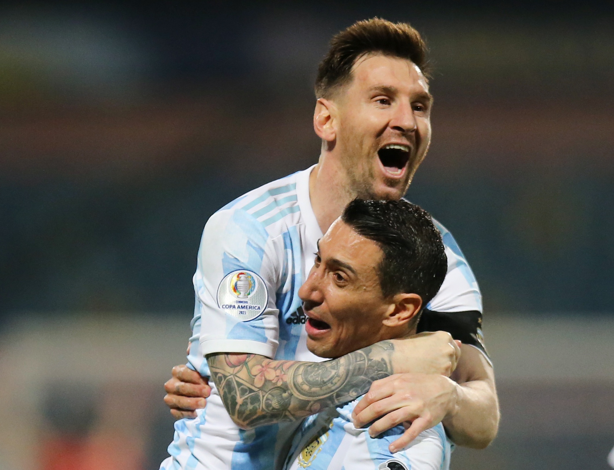 Messi con cho gi nua? hinh anh