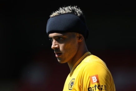 Sao Premier League tai xuat sau khi nut hop so hinh anh