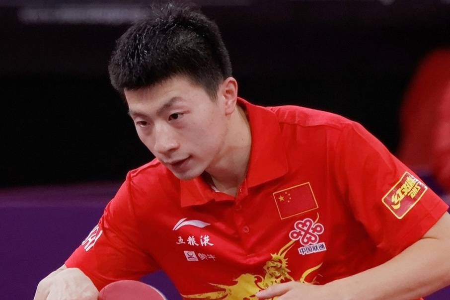 Tuyen bong ban Trung Quoc phan nan dieu kien san bai o Olympic hinh anh