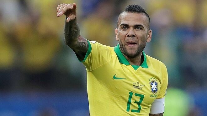 Dani Alves anh 1