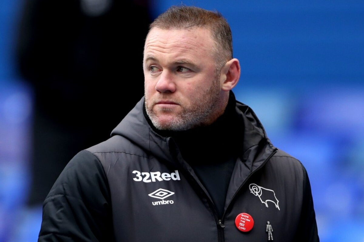 Rooney nho canh sat dieu tra vu bi phat tan hinh anh voi gai la hinh anh