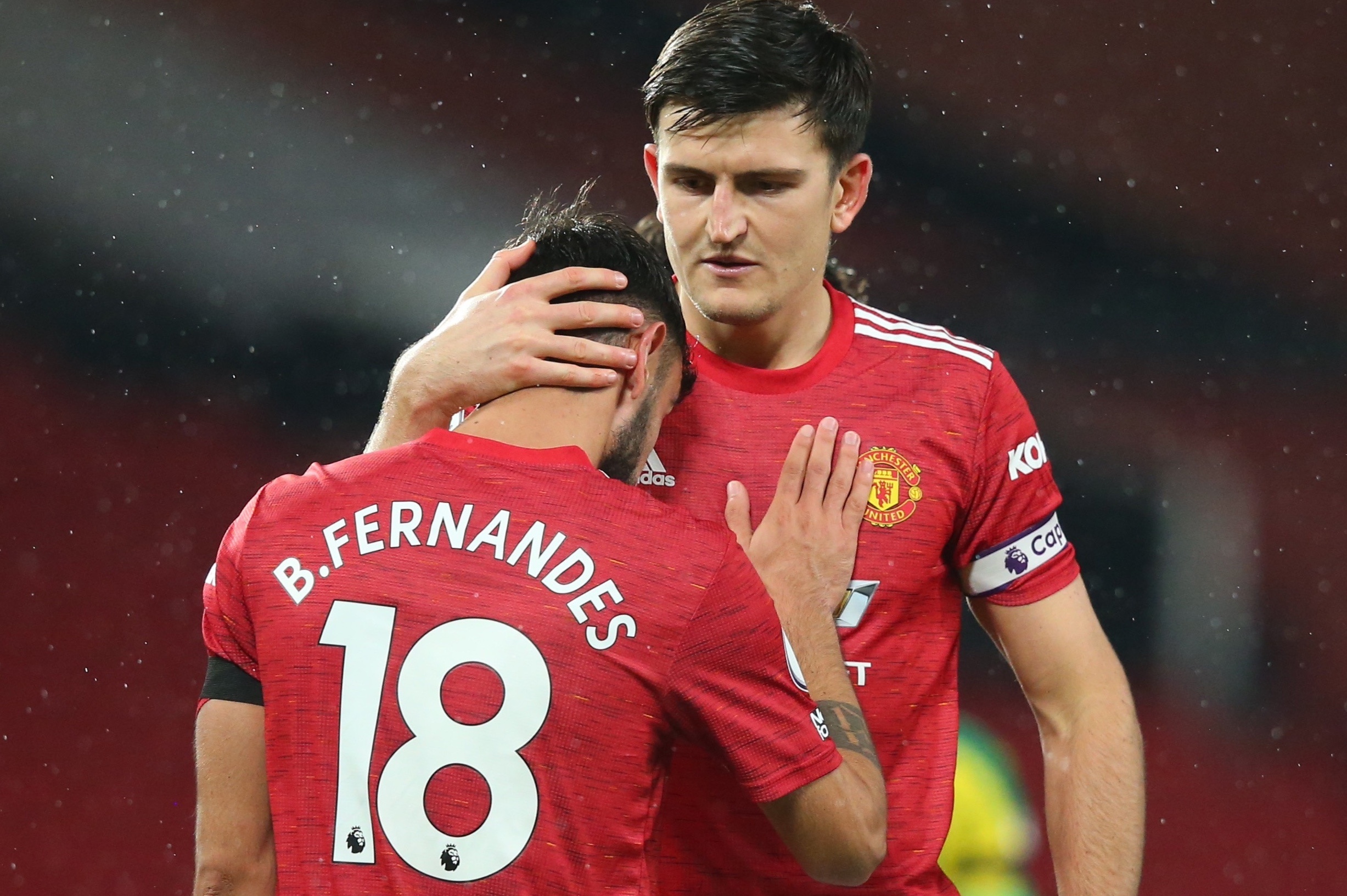 MU cua HLV Solskjaer chi hon 400 trieu bang cho 13 cau thu hinh anh