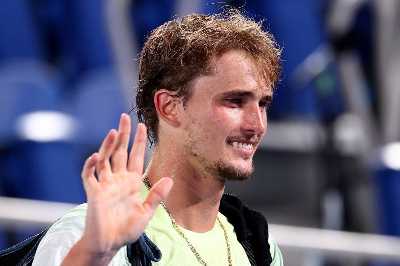 Zverev bat khoc sau khi ha Djokovic o ban ket Olympic hinh anh