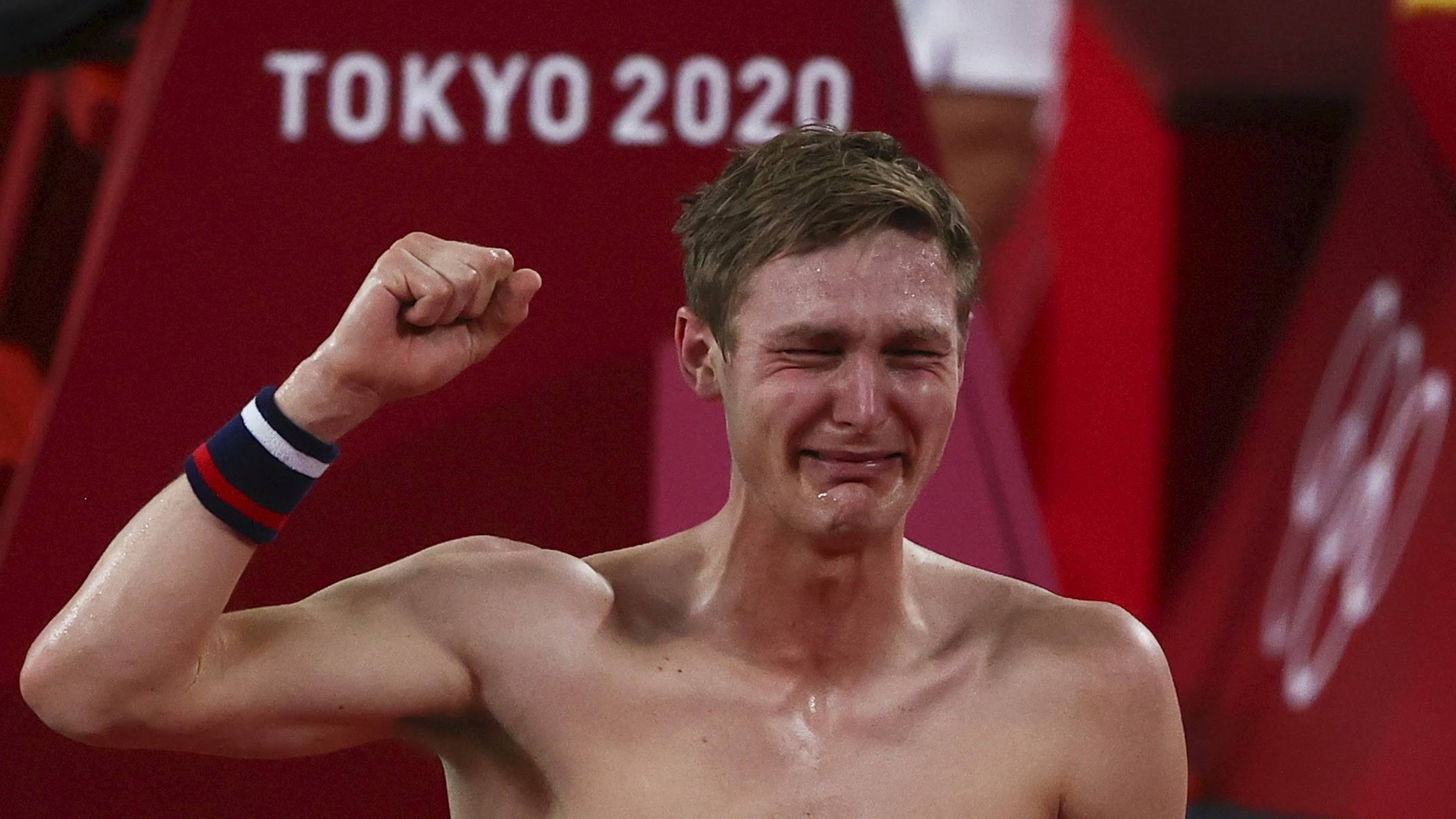 Viktor Axelsen anh 10