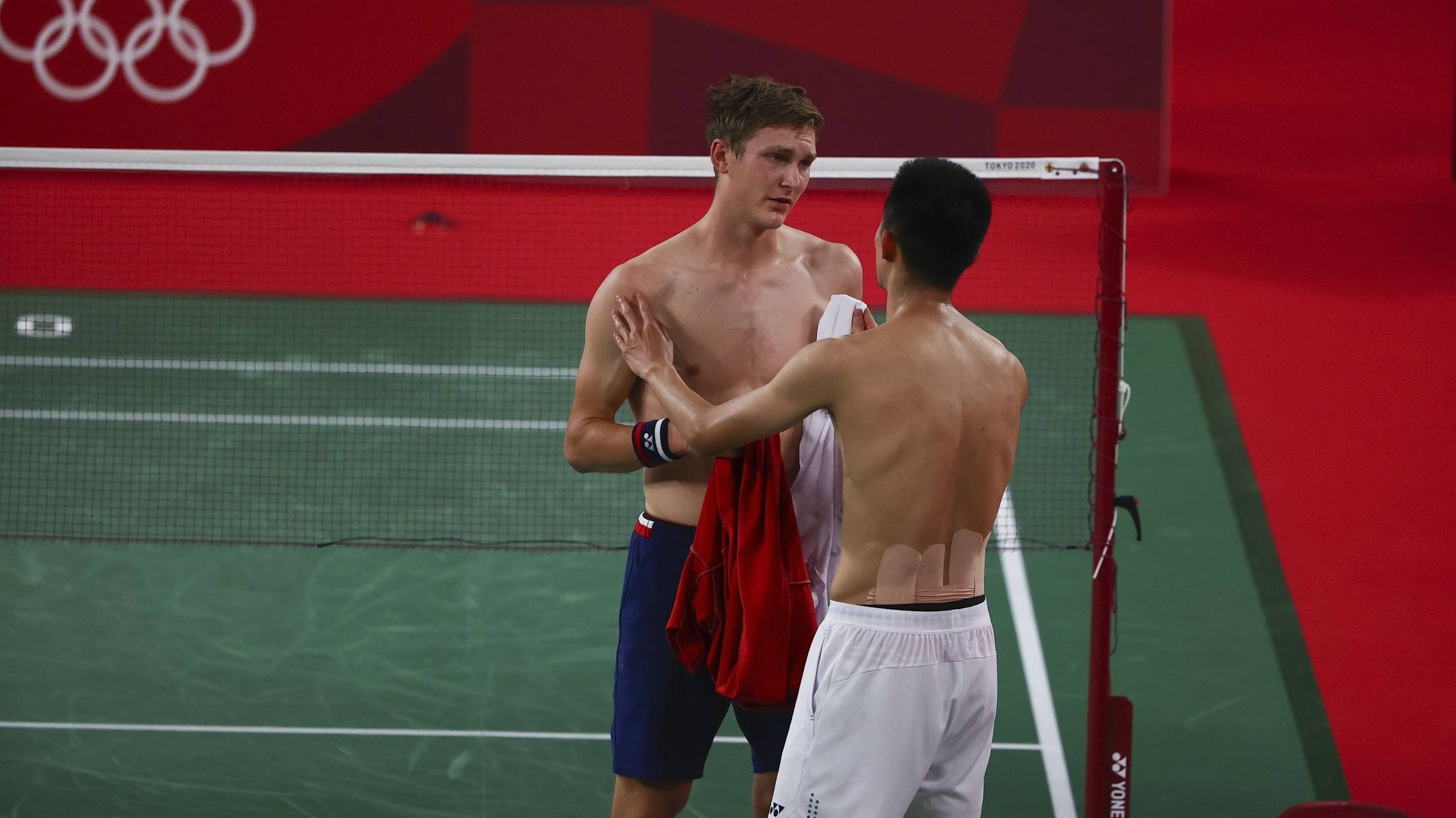 Viktor Axelsen anh 8