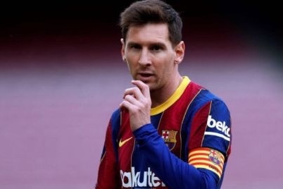 Barca xem xet ra de nghi giu Messi o lai hinh anh