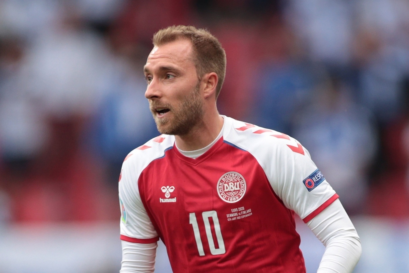 UEFA vinh danh nhung nguoi hung cuu song Eriksen o Euro 2020 hinh anh