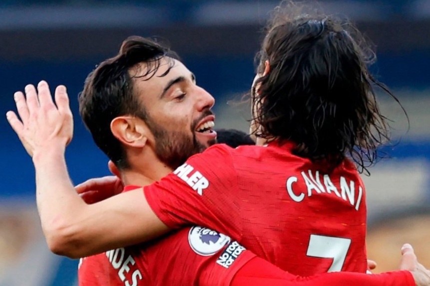 4 cau thu co the gap bat loi khi Ronaldo toi MU hinh anh