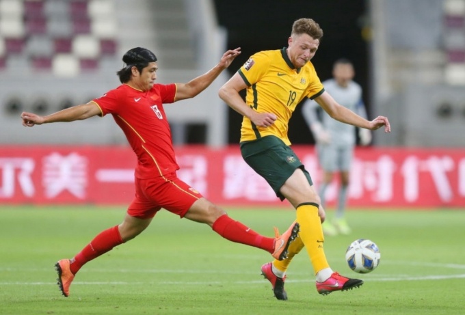 Trung ve Australia cao gan 2 m la thach thuc cho tuyen Viet Nam hinh anh