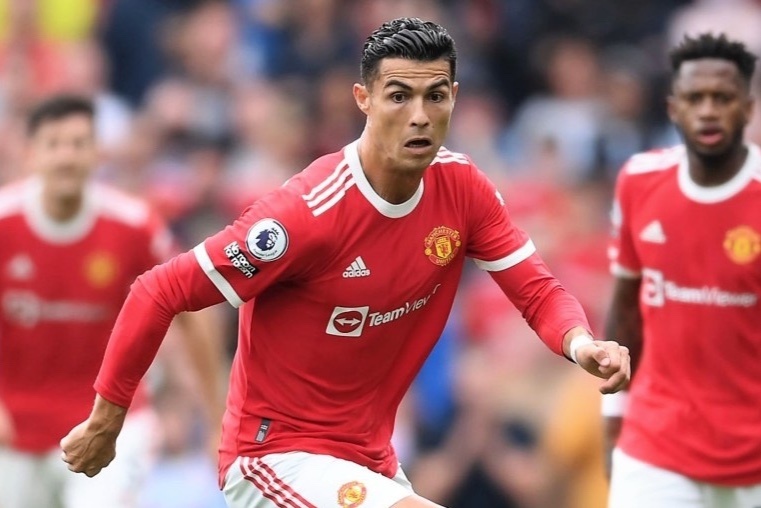 Hang cong MU roi rac the nao? hinh anh