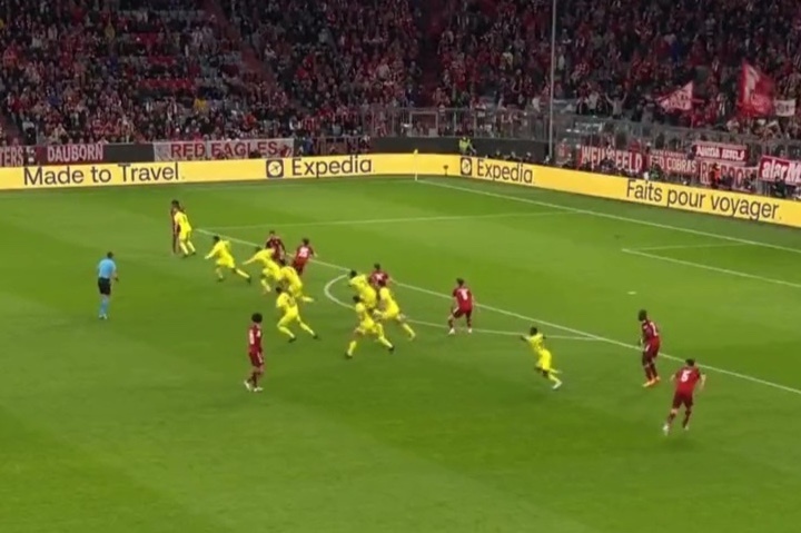 Bayern dinh bay nhu MU khi 7 cau thu viet vi cung luc hinh anh