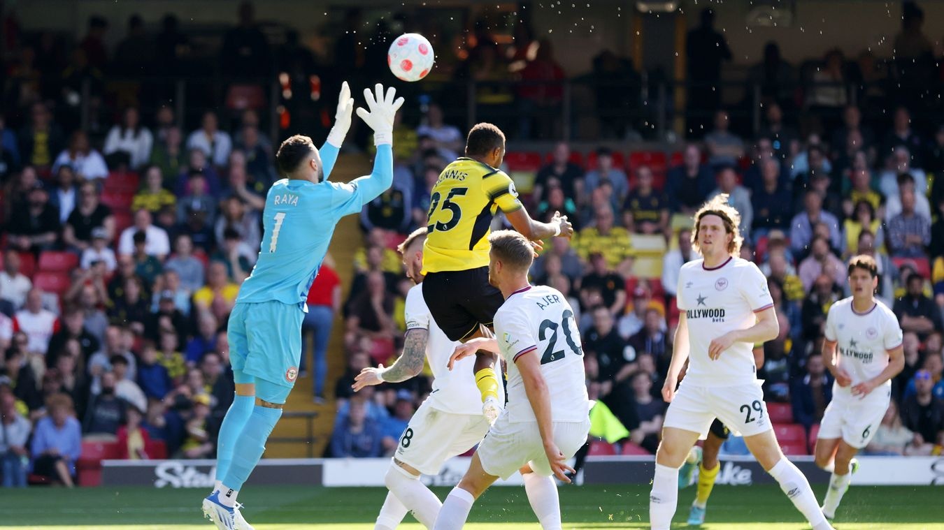 Eriksen kien tao giup Brentford thang o phut 90+5 anh 1