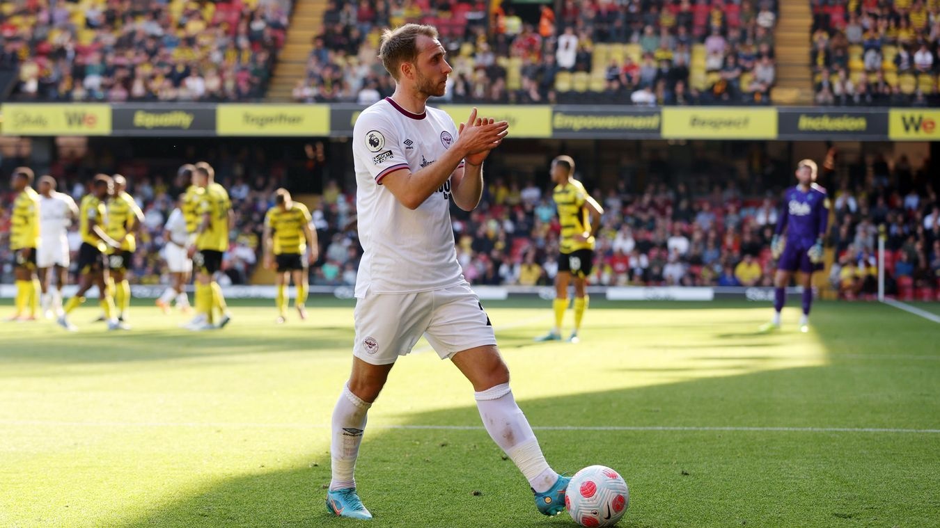 Eriksen kien tao giup Brentford thang o phut 90+5 anh 2