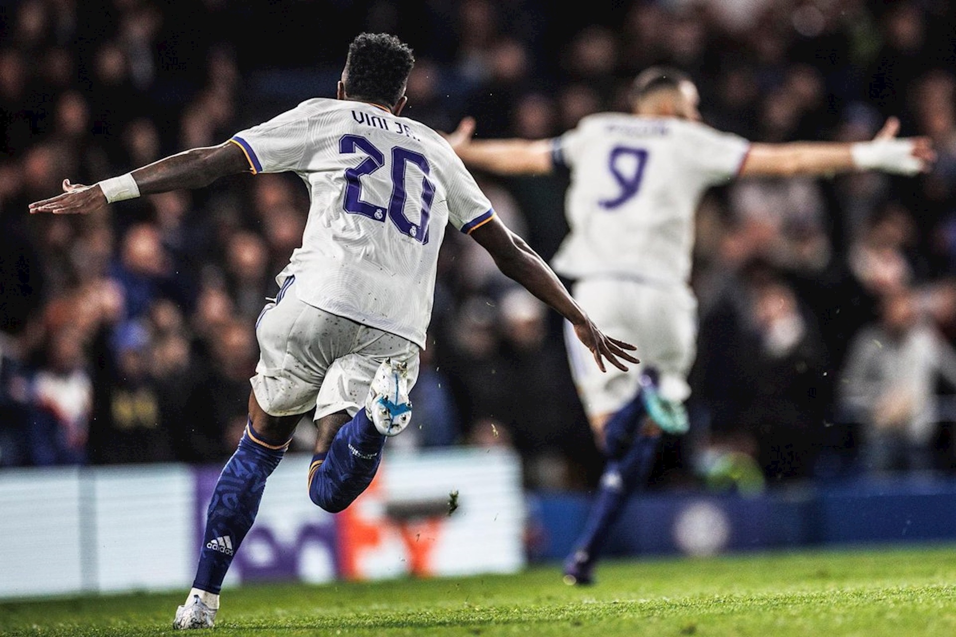 Cap bai trung Benzema va Vinicius anh 1