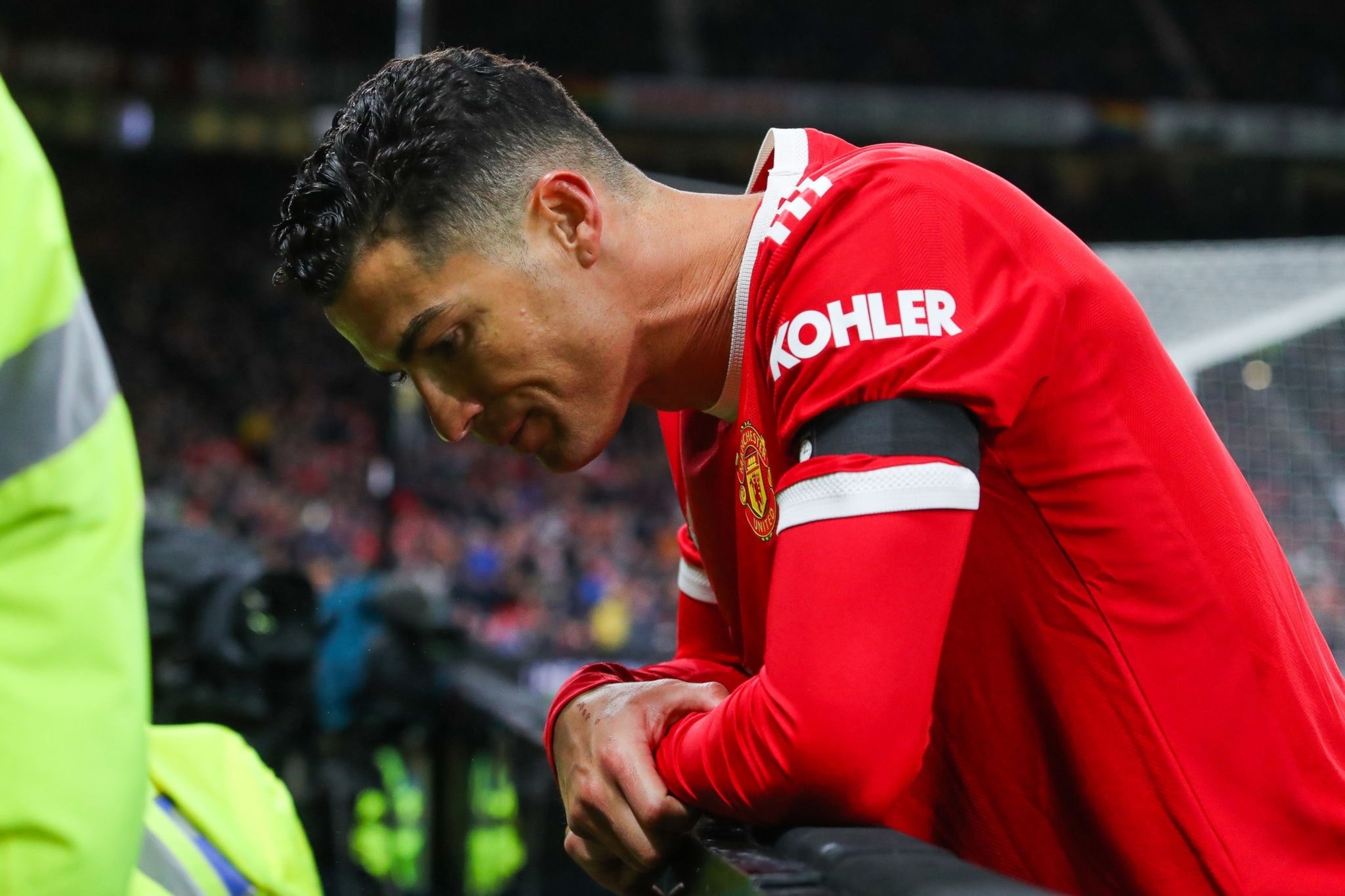 Ronaldo khong tham du tran dau voi Liverpool anh 1