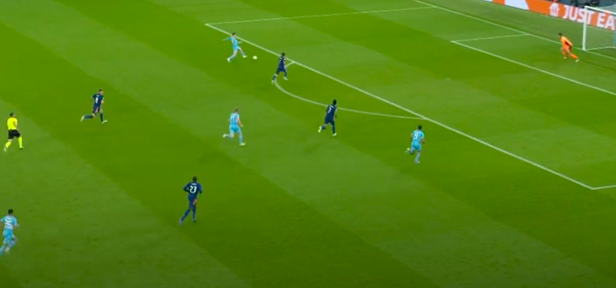 Vi sao Man City 3 lan danh roi loi the truoc Real? anh 2