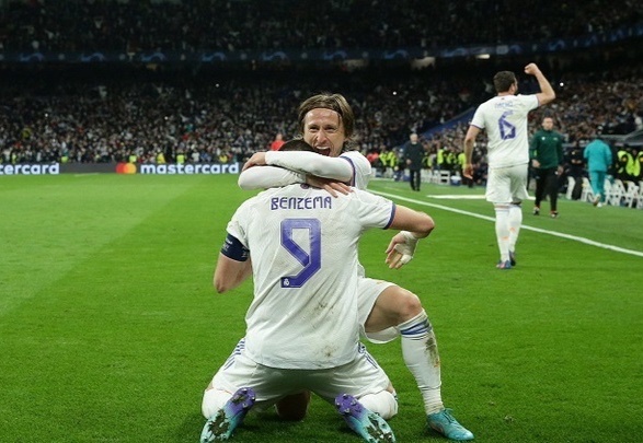 Lan loe sang cuoi cung cua the he Benzema, Modric hinh anh