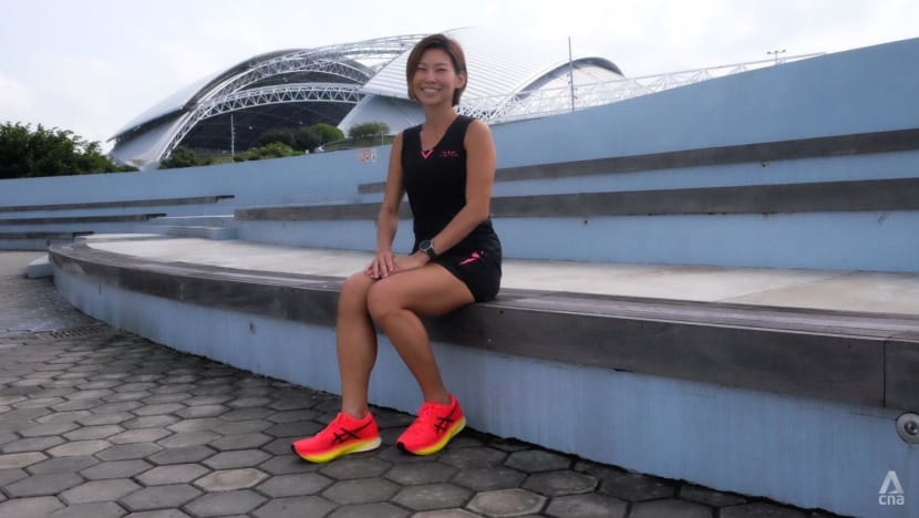 Nu VDV marathon nguoi Singapore du SEA Games o tuoi 42 anh 1