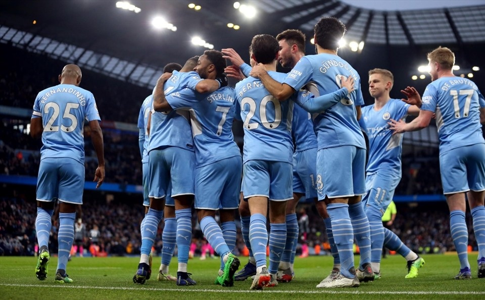 Arsenal co % co hoi vao top 4 cao hon Tottenham anh 8